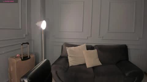 Sunny Rivers online show from April 4, 5:21 pm