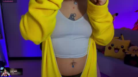 Snapshot of sunofureku_melody chatting on September 16, 12:17 pm RAVENCLAU GIRL online show from September 16, 12:17 pm