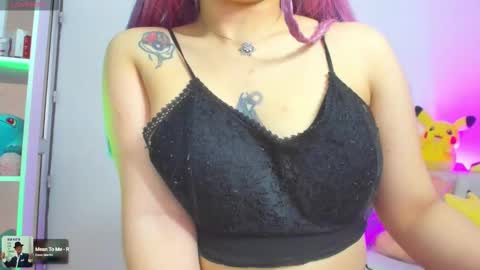 Snapshot of sunofureku_melody chatting on October 3, 12:24 pm RAVENCLAU GIRL online show from October 3, 12:24 pm