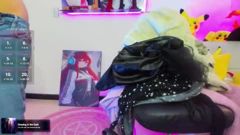Snapshot of sunofureku_melody chatting on October 11, 12:15 pm RAVENCLAU GIRL online show from October 11, 12:15 pm