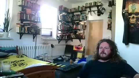 sunr1sa online show from April 8, 2:39 pm