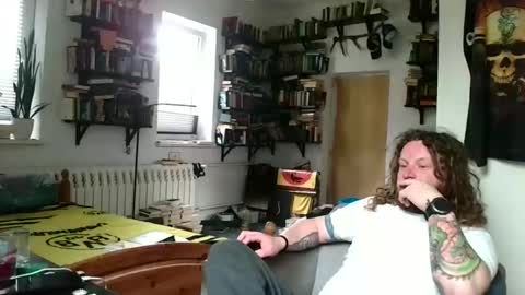 sunr1sa online show from April 12, 11:15 am