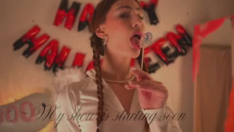 Alice online show from December 4, 6:33 am