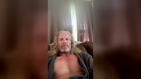 sunseeking1 online show from June 14, 7:16 pm