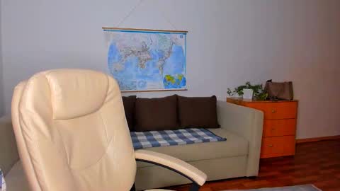 sunsetwithava online show from December 11, 5:10 am