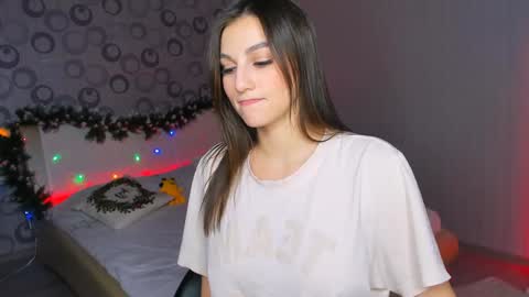 sunsetwithava online show from December 21, 8:10 pm