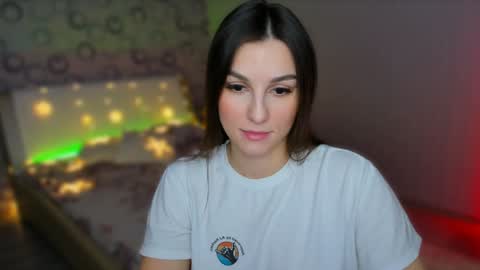 sunsetwithava online show from January 25, 2:15 am