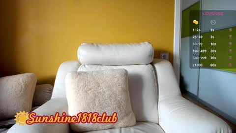 Snapshot of sunshine1818club chatting on February 27, 7:01 am Angela Sunshine1818club online show from February 27, 7:01 am