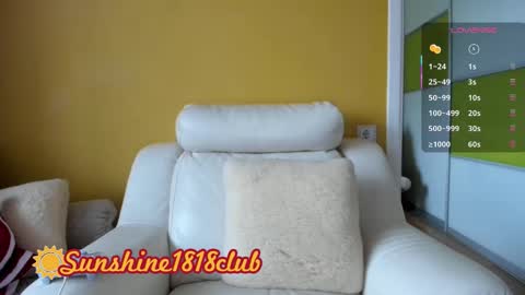 Snapshot of sunshine1818club chatting on October 11, 7:18 am Angela Sunshine1818club online show from October 11, 7:18 am
