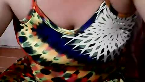 Snapshot of sunshine_38 chatting on February 16, 10:54 am sunshine_38 online show from February 16, 10:54 am