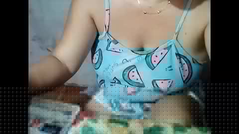 Snapshot of sunshine_38 chatting on September 18, 2:35 am sunshine_38 online show from September 18, 2:35 am