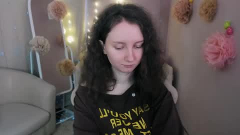 Alice online show from April 4, 5:38 am