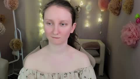 Alice online show from May 26, 5:20 pm