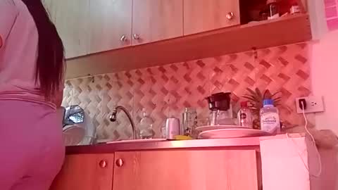 Annie online show from February 19, 5:31 pm