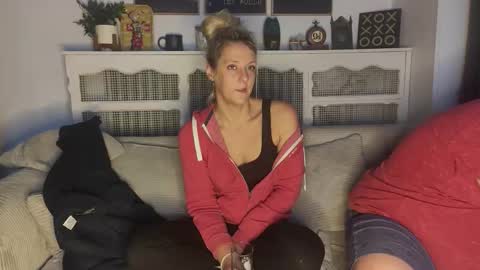 Snapshot of sunshine_diddy chatting on December 3, 3:10 pm Ava online show from December 3, 3:10 pm