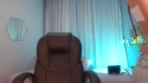 Sunshine  online show from December 18, 11:56 am