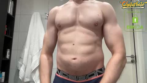 See all of me now on OF Live  - TOP 78-----   online show from October 6, 2:25 pm