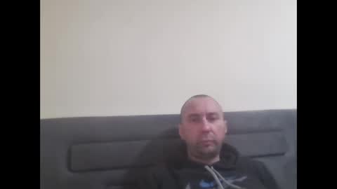 super42835015 online show from February 2, 6:17 pm