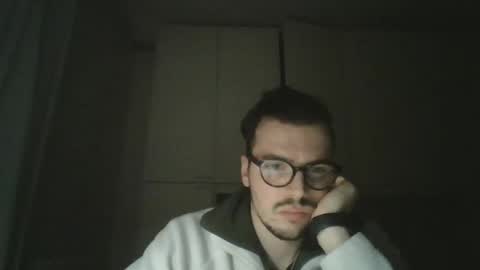 Snapshot of superbirdman12345 chatting on January 26, 11:08 pm Bighead online show from January 26, 11:08 pm