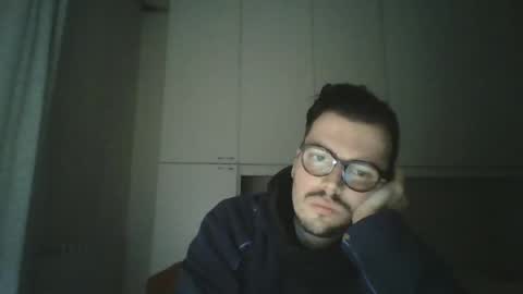 Snapshot of superbirdman12345 chatting on January 29, 6:39 pm Bighead online show from January 29, 6:39 pm