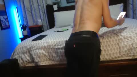 Superbronnon online show from January 12, 8:14 pm