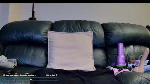 Thomas online show from November 29, 6:55 pm