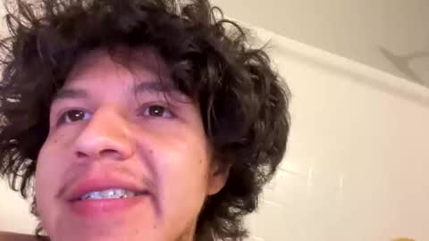 Sly online show from April 29, 7:42 pm