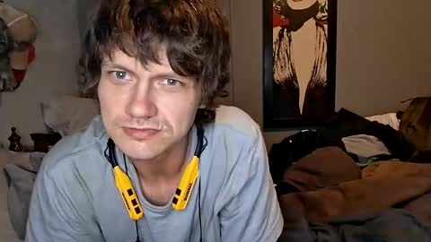 Snapshot of supergamer12656 chatting on March 24, 9:36 am supergamer12656 online show from March 24, 9:36 am