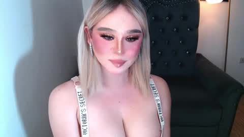 CARMINA online show from October 16, 11:39 pm