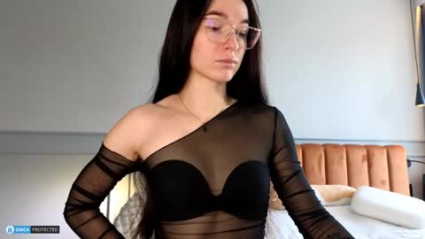 Anna online show from December 30, 10:10 am