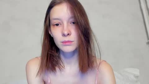 Snapshot of superior_cat chatting on May 17, 7:32 pm Una online show from May 17, 7:32 pm