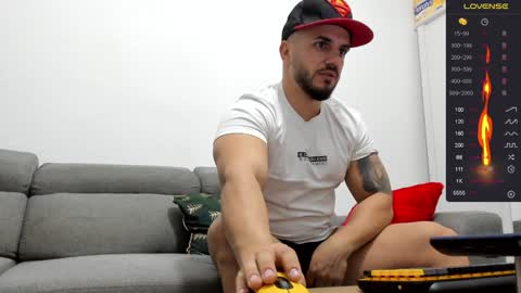 supermanboyxxl online show from December 28, 1:50 am