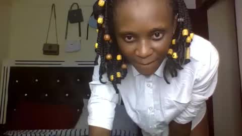 Snapshot of supersexxy_chyna chatting on May 19, 1:56 am supersexxy_chyna online show from May 19, 1:56 am