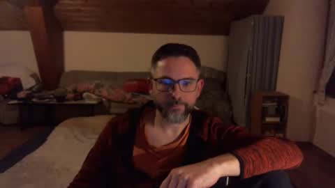 supersquirrel81 online show from October 23, 6:17 pm