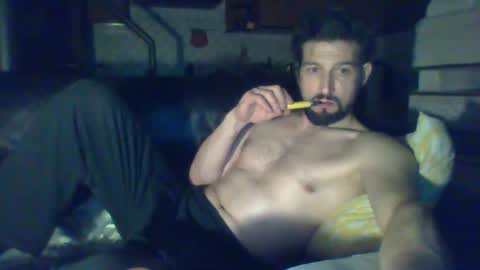 Snapshot of supertrampo3 chatting on February 22, 9:26 pm supertrampo3 online show from February 22, 9:26 pm