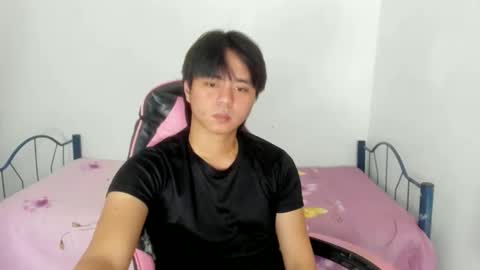 supr4m0 online show from November 14, 9:08 am