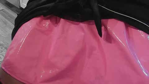 Snapshot of supwitchoo chatting on October 5, 8:40 pm Supwitchoo online show from October 5, 8:40 pm