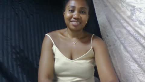 Snapshot of surbelle chatting on January 11, 5:51 pm surbelle online show from January 11, 5:51 pm