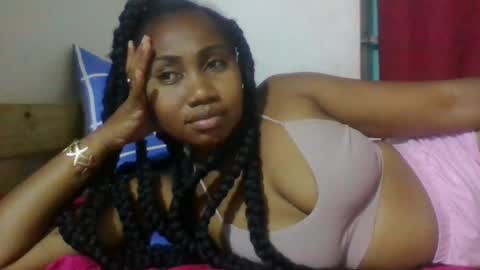 Snapshot of surbelle chatting on January 16, 7:07 pm surbelle online show from January 16, 7:07 pm