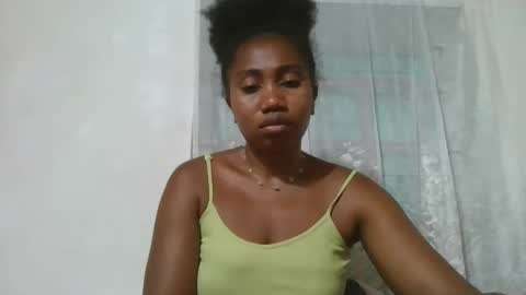 Snapshot of surbelle chatting on February 8, 10:02 pm surbelle online show from February 8, 10:02 pm