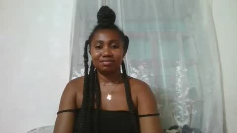 Snapshot of surbelle chatting on February 12, 5:19 pm surbelle online show from February 12, 5:19 pm