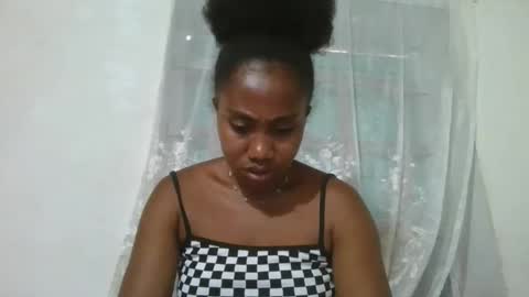 Snapshot of surbelle chatting on February 16, 8:43 am surbelle online show from February 16, 8:43 am