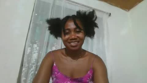 Snapshot of surbelle chatting on February 19, 4:19 am surbelle online show from February 19, 4:19 am