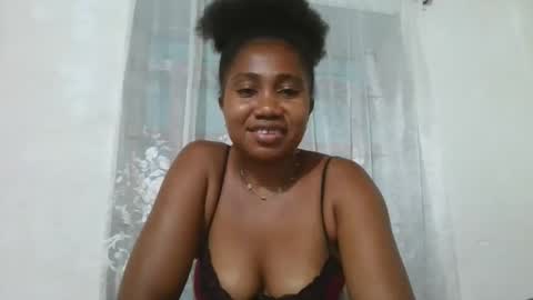 Snapshot of surbelle chatting on February 20, 6:41 pm surbelle online show from February 20, 6:41 pm