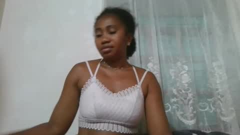 surbelle online show from March 12, 11:44 pm