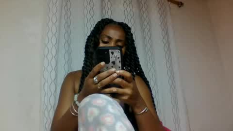 surbelle online show from May 23, 7:13 am