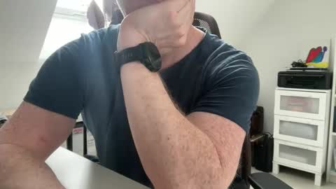 surfstar81 online show from March 11, 11:49 am