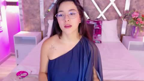Snapshot of susa1userma_ chatting on June 25, 11:37 am Susann online show from June 25, 11:37 am