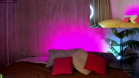 Annie online show from October 19, 1:06 am