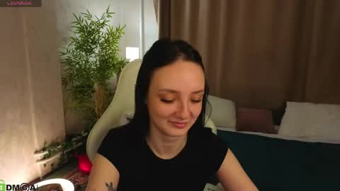 Annie online show from May 29, 1:47 am
